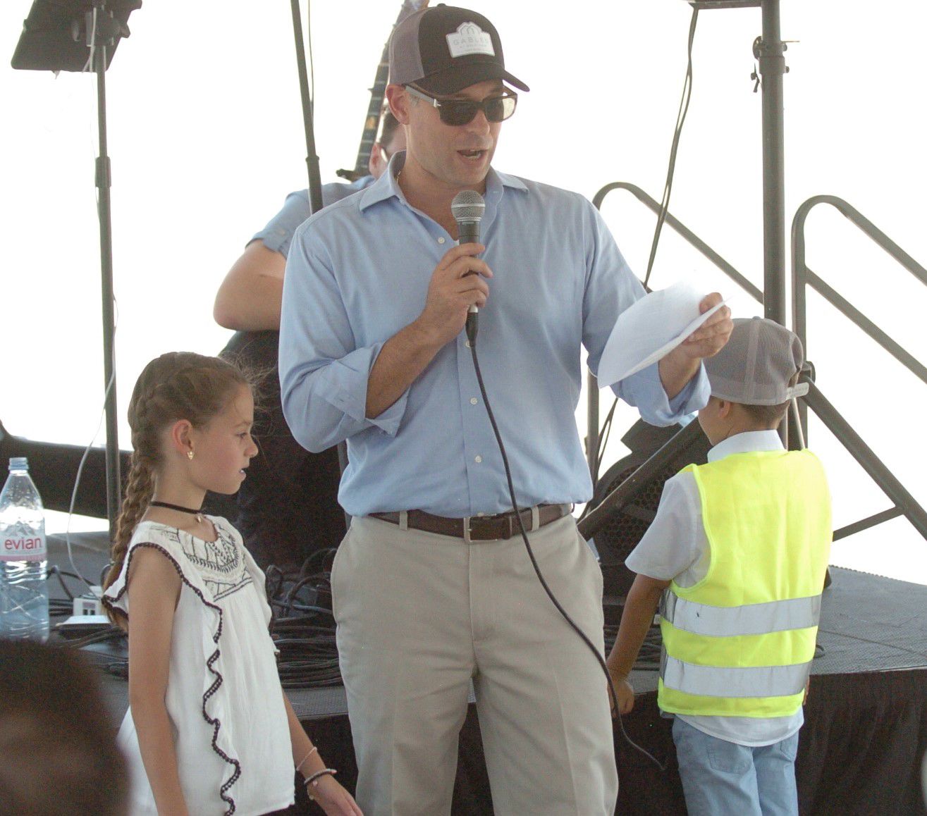 PA0522groundbreaking1.JPG